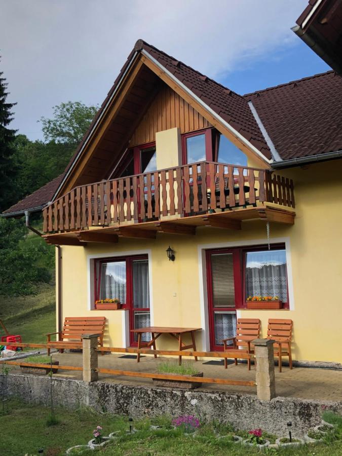 Apartmany U Kamenky Vrchlabí Dış mekan fotoğraf